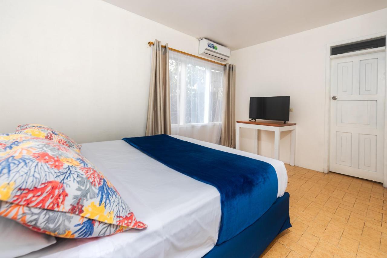 Hostal North Seymour Puerto Ayora  Eksteriør billede