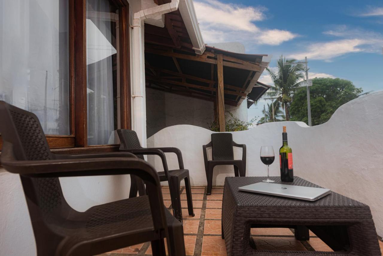Hostal North Seymour Puerto Ayora  Eksteriør billede
